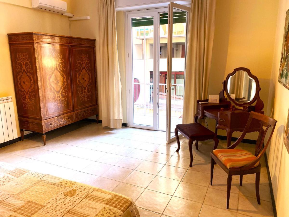 Ludovica Trilocale Centrale Con Posto Auto Sestri Levante Ngoại thất bức ảnh